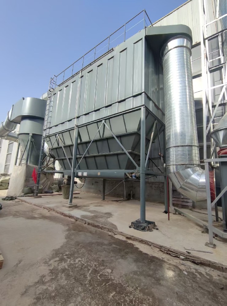黑烟废气处理方案(静电除尘器+布袋除尘器）
