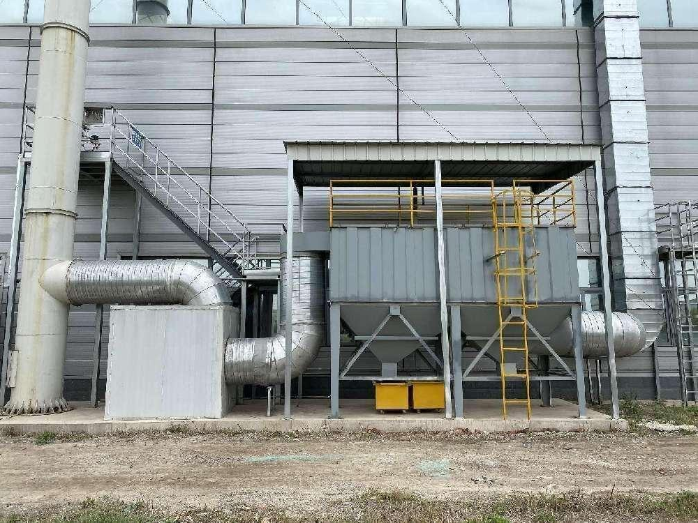 黑烟废气处理方案（布袋除尘器+喷淋塔）